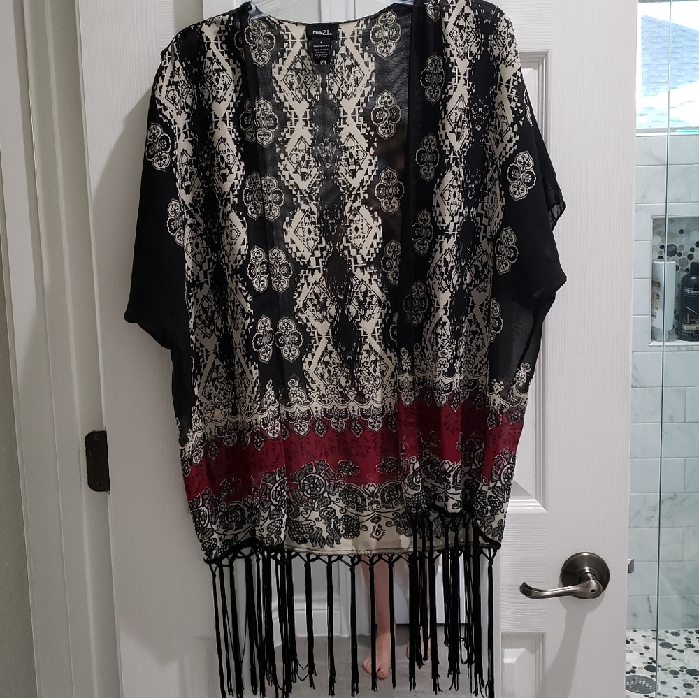 Rue 21 Kimono